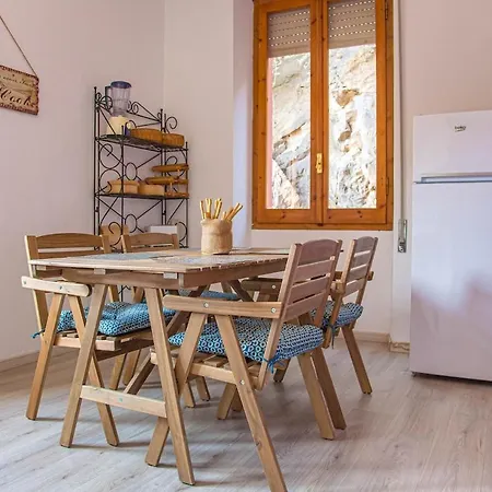 La Casa Rossa - * Cala Gonone